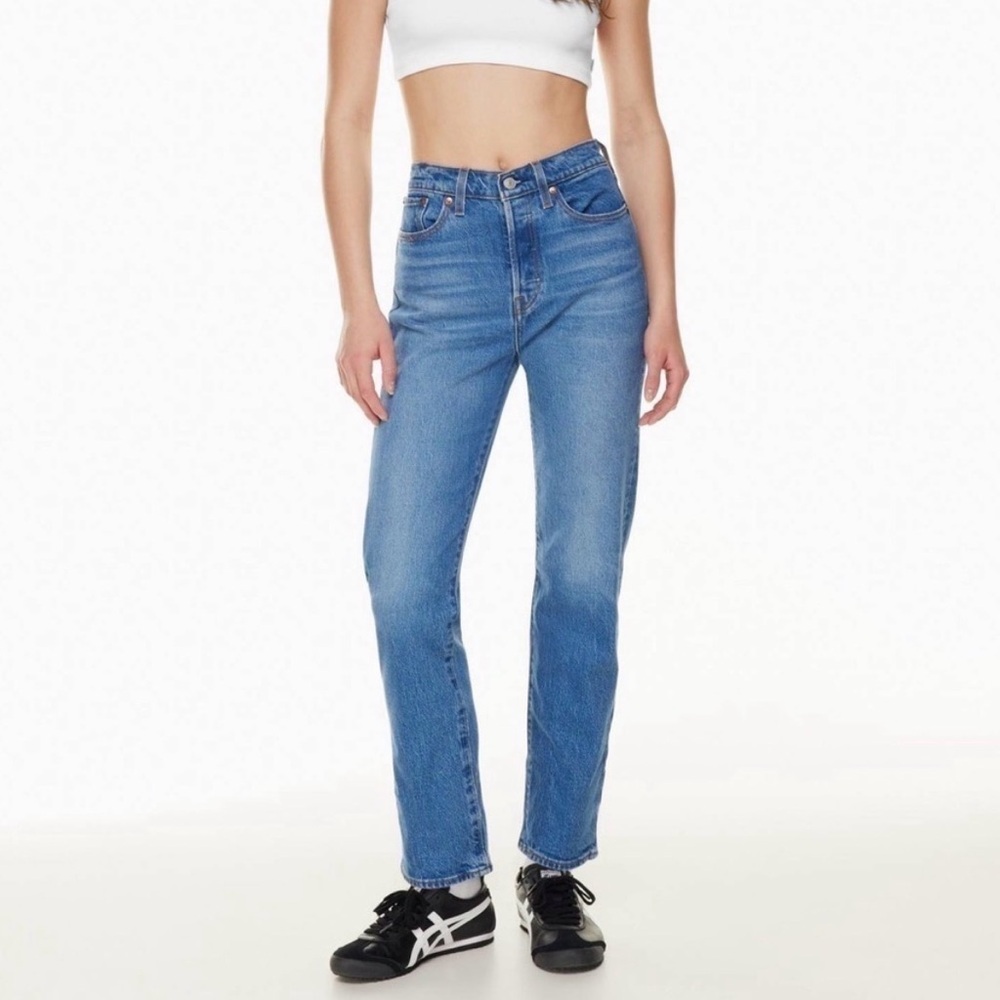 Levi’s Wedgie Straight Jeans Size 25